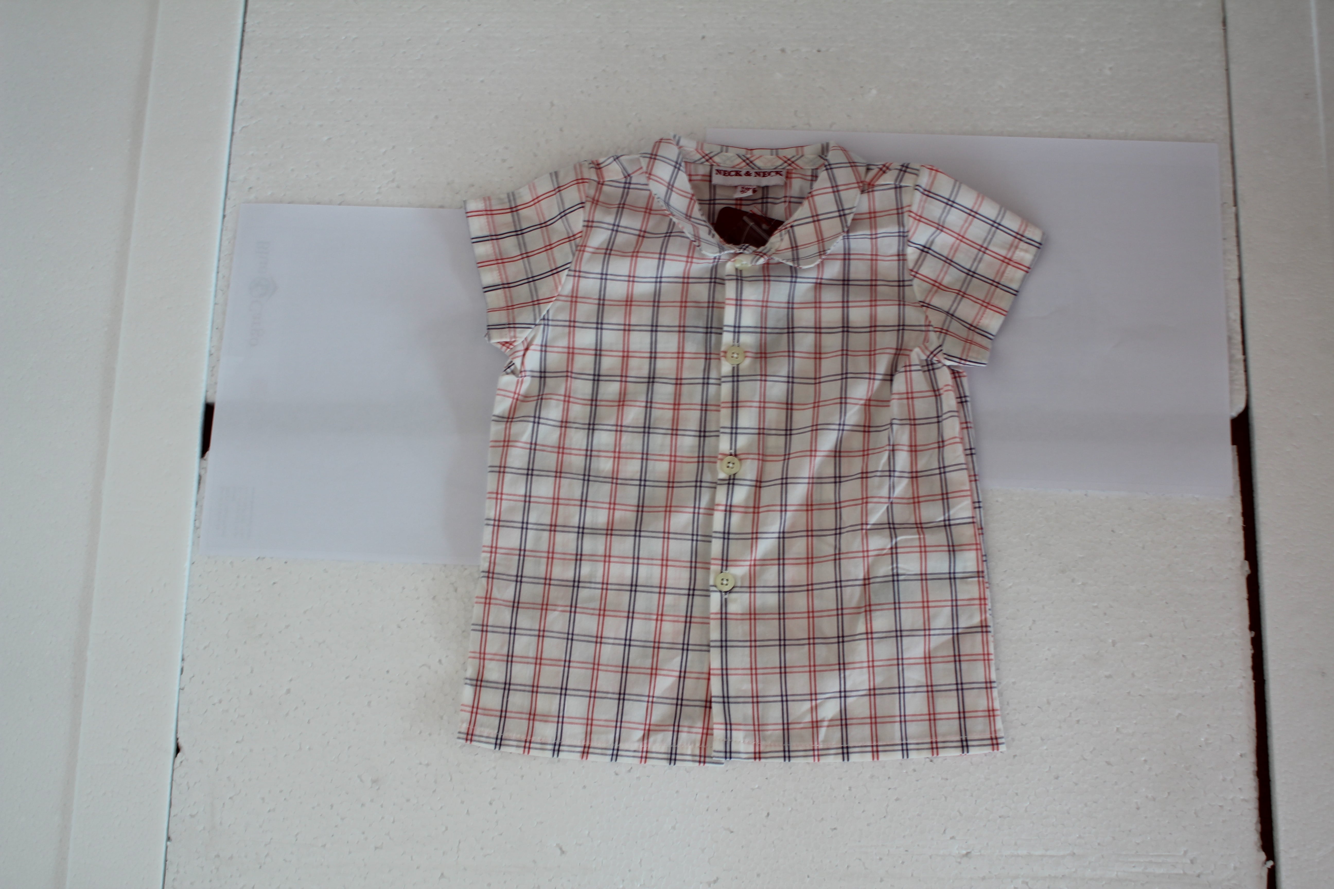 camisa blanca cuadros