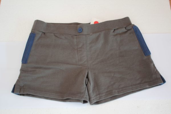 SHORT VERDE DEPORTIVO
